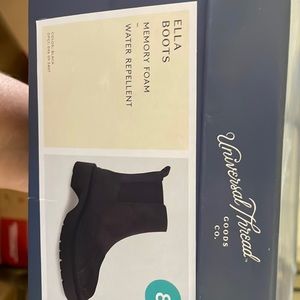 COPY - Universal thread good co water repellent boots women size 8